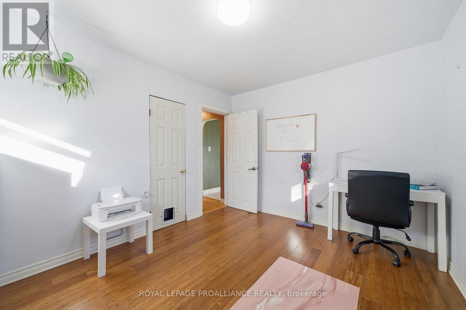 81 Crestview Avenue, Belleville, Ontario  K8N 1W6 - Photo 20 - X12564372