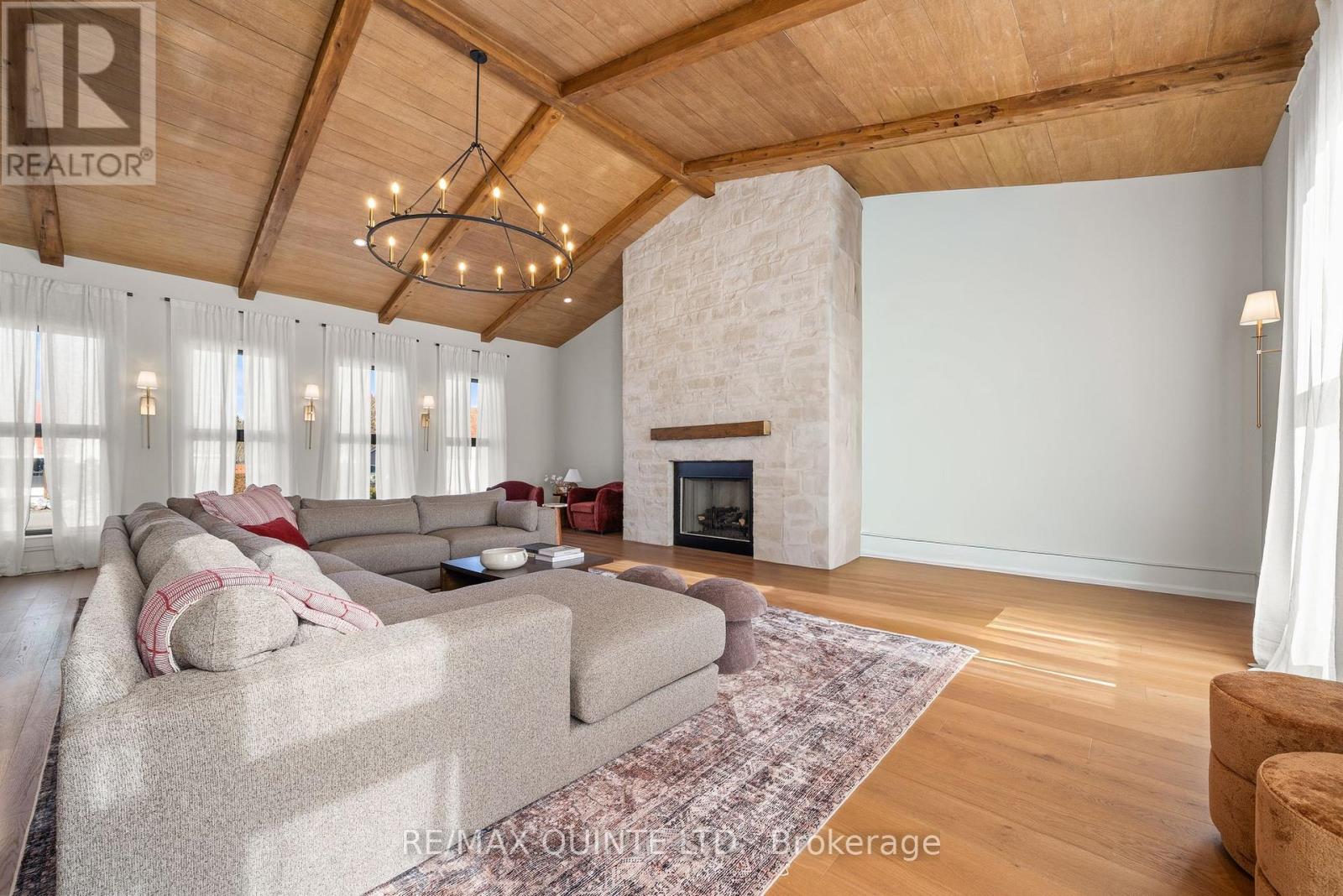 88 Bridge Street, Prince Edward County, Ontario  K0K 2T0 - Photo 21 - X12568050