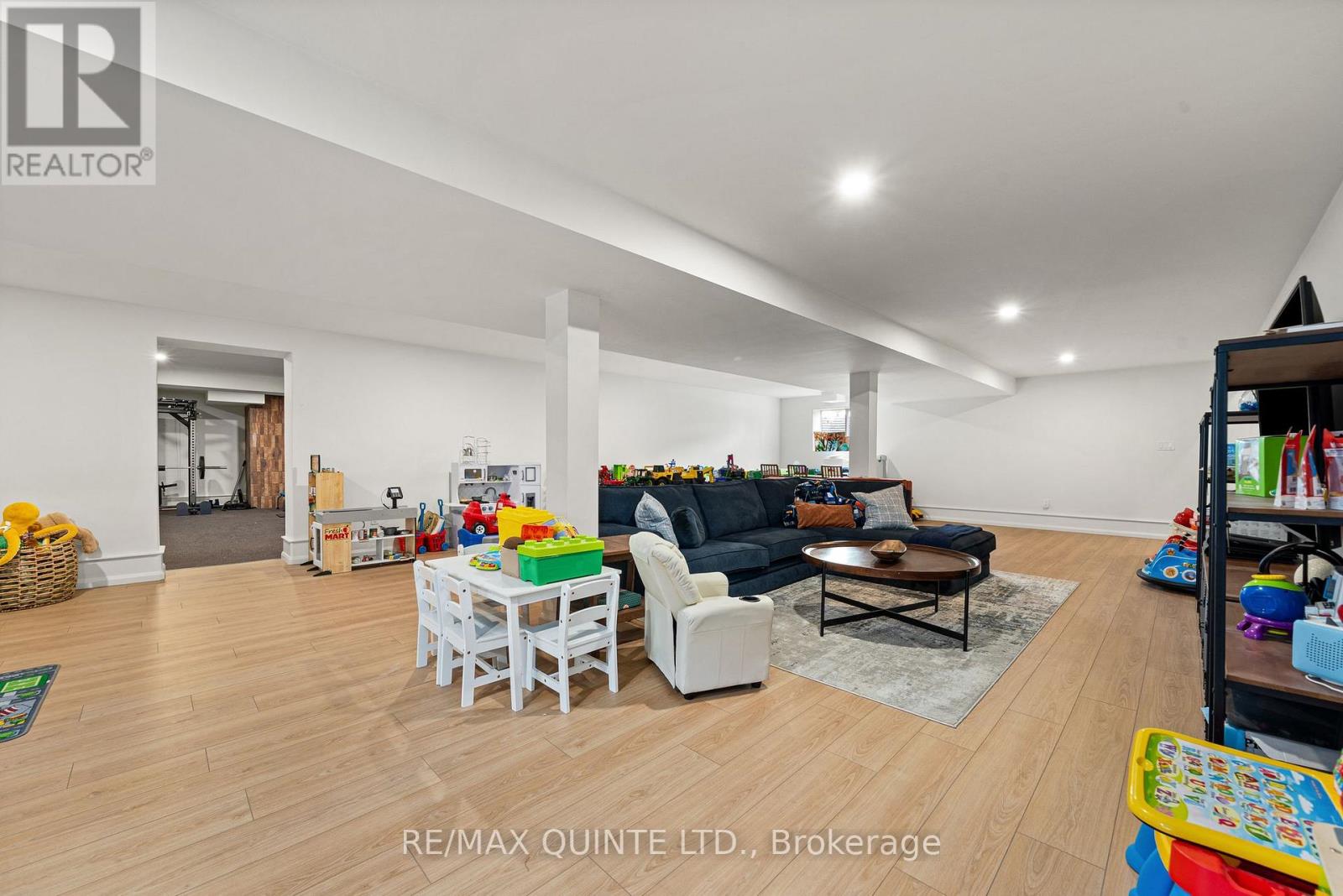 88 Bridge Street, Prince Edward County, Ontario  K0K 2T0 - Photo 41 - X12568050