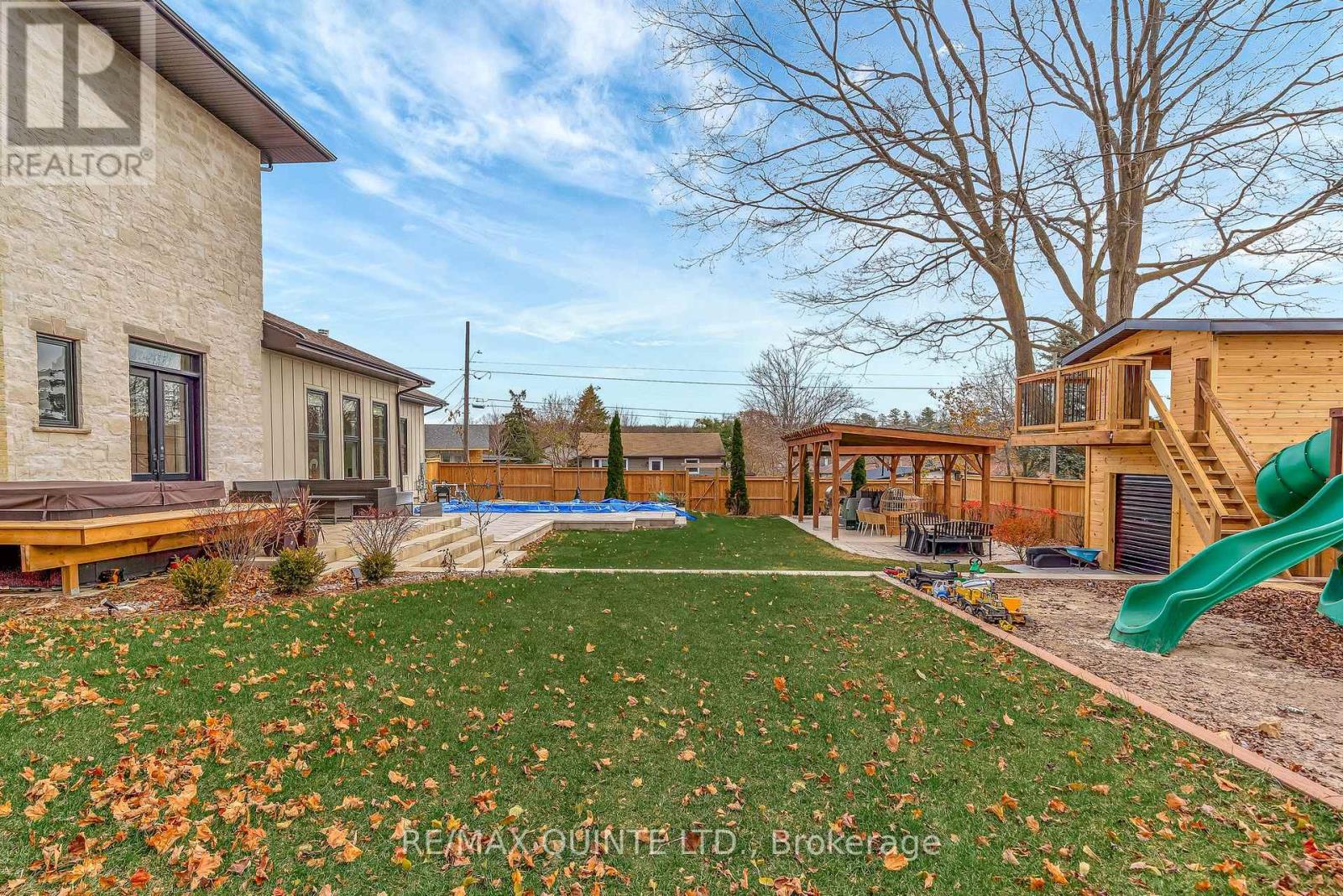 88 Bridge Street, Prince Edward County, Ontario  K0K 2T0 - Photo 48 - X12568050