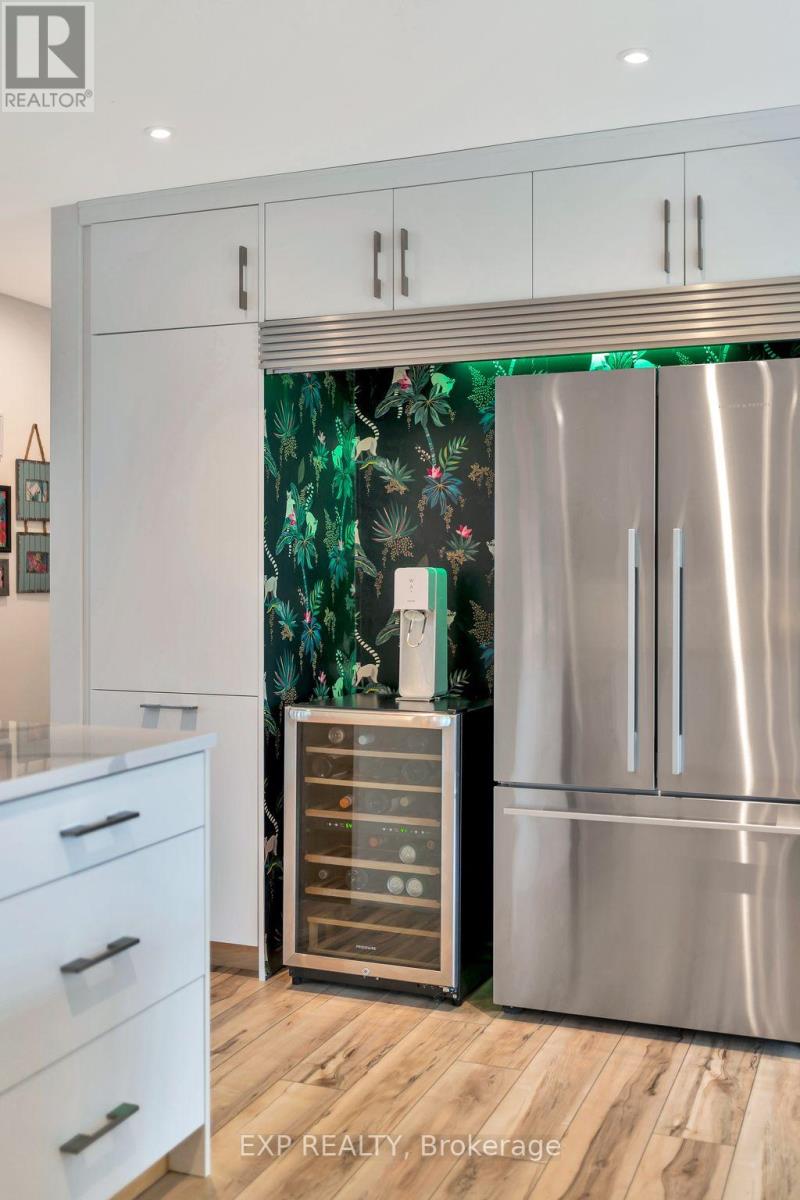 135 Hiscock Shores Road, Prince Edward County, Ontario  K0K 1L0 - Photo 14 - X12571148