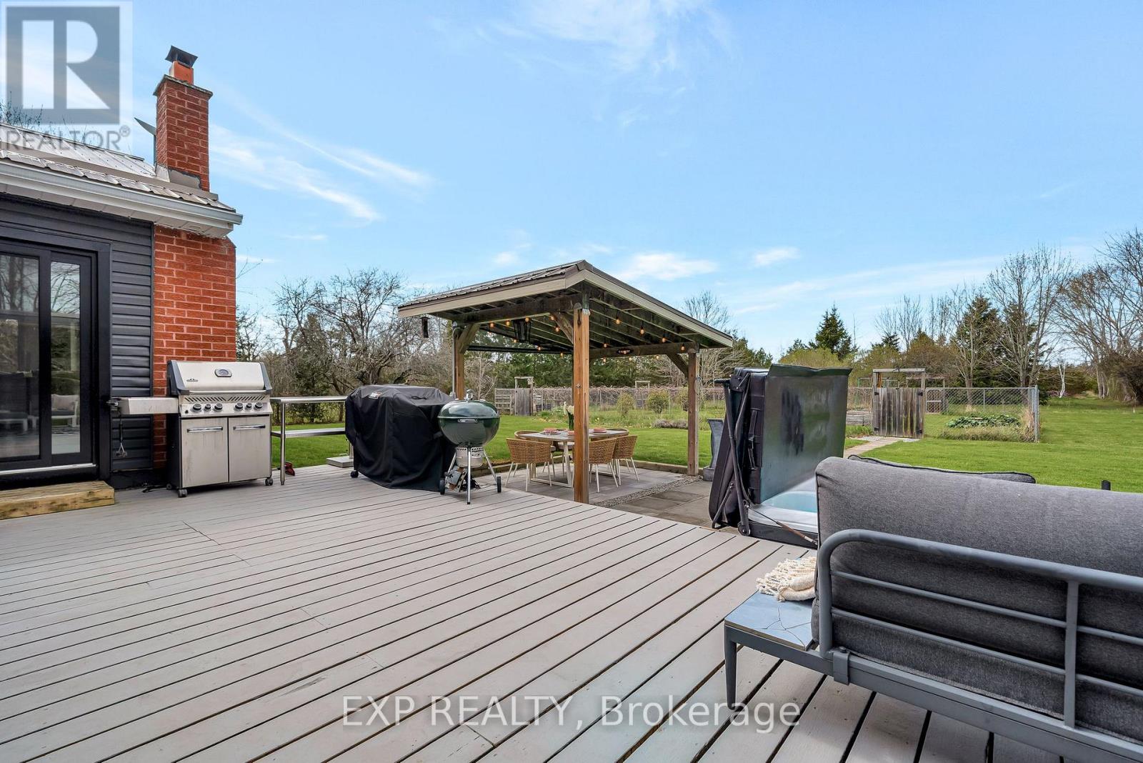 135 Hiscock Shores Road, Prince Edward County, Ontario  K0K 1L0 - Photo 39 - X12571148