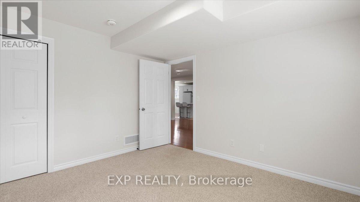 37 Boyce Court, Belleville, Ontario  K8P 5N9 - Photo 38 - X12571922