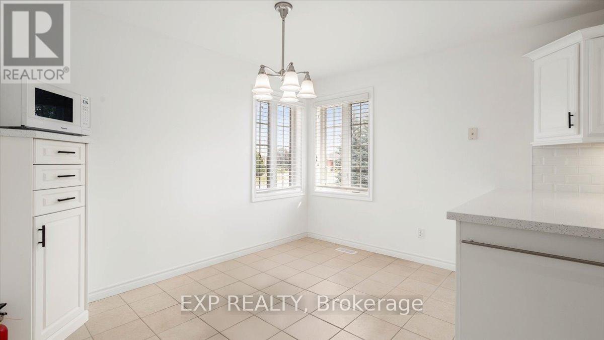 37 Boyce Court, Belleville, Ontario  K8P 5N9 - Photo 4 - X12571922