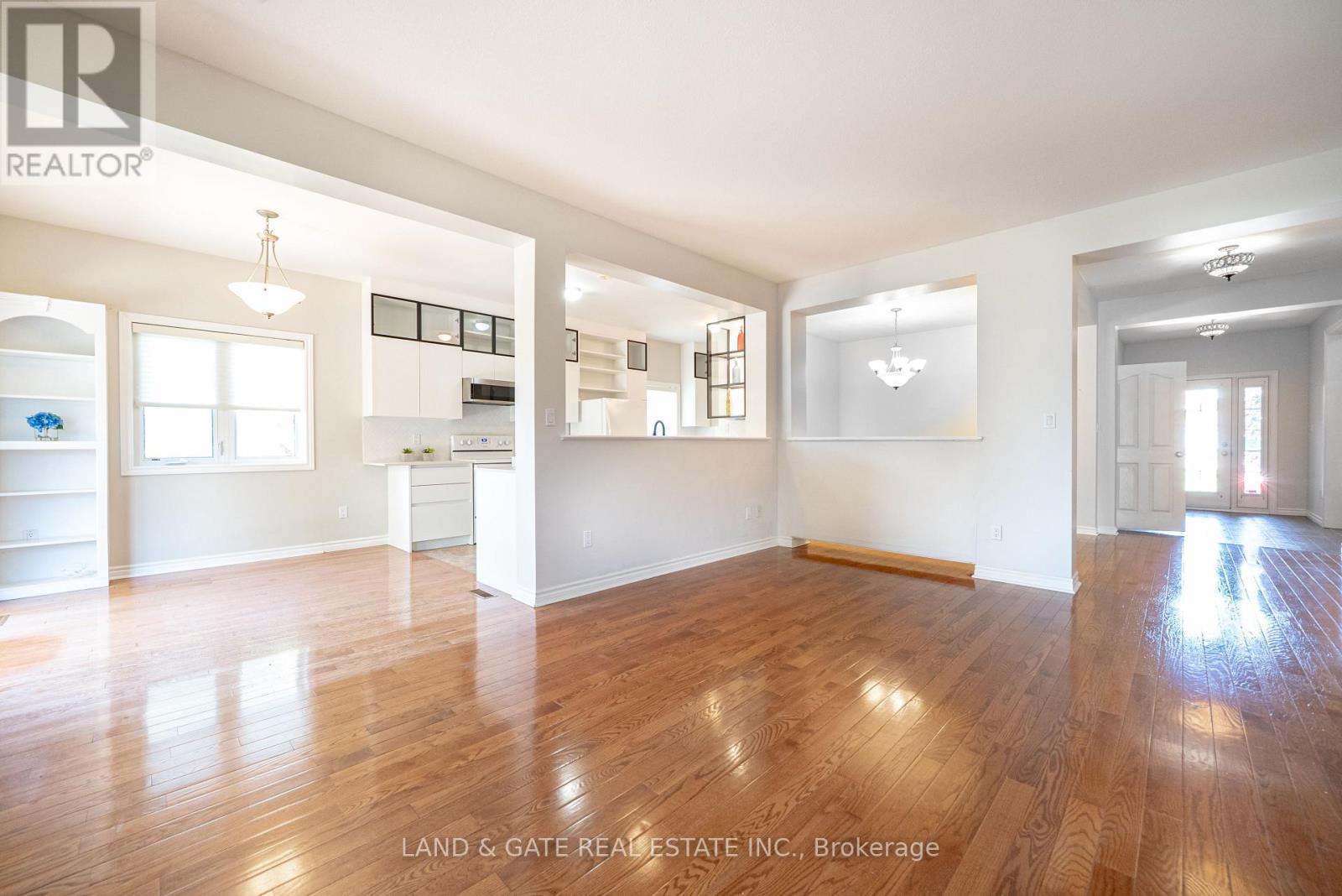 58 Elmdale Drive, Prince Edward County, Ontario  K0K 3L0 - Photo 13 - X12574076