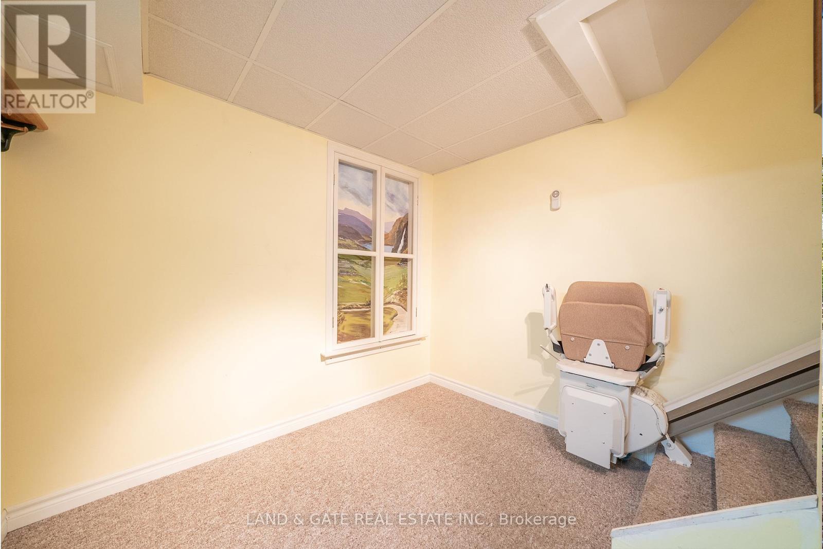 58 Elmdale Drive, Prince Edward County, Ontario  K0K 3L0 - Photo 22 - X12574076