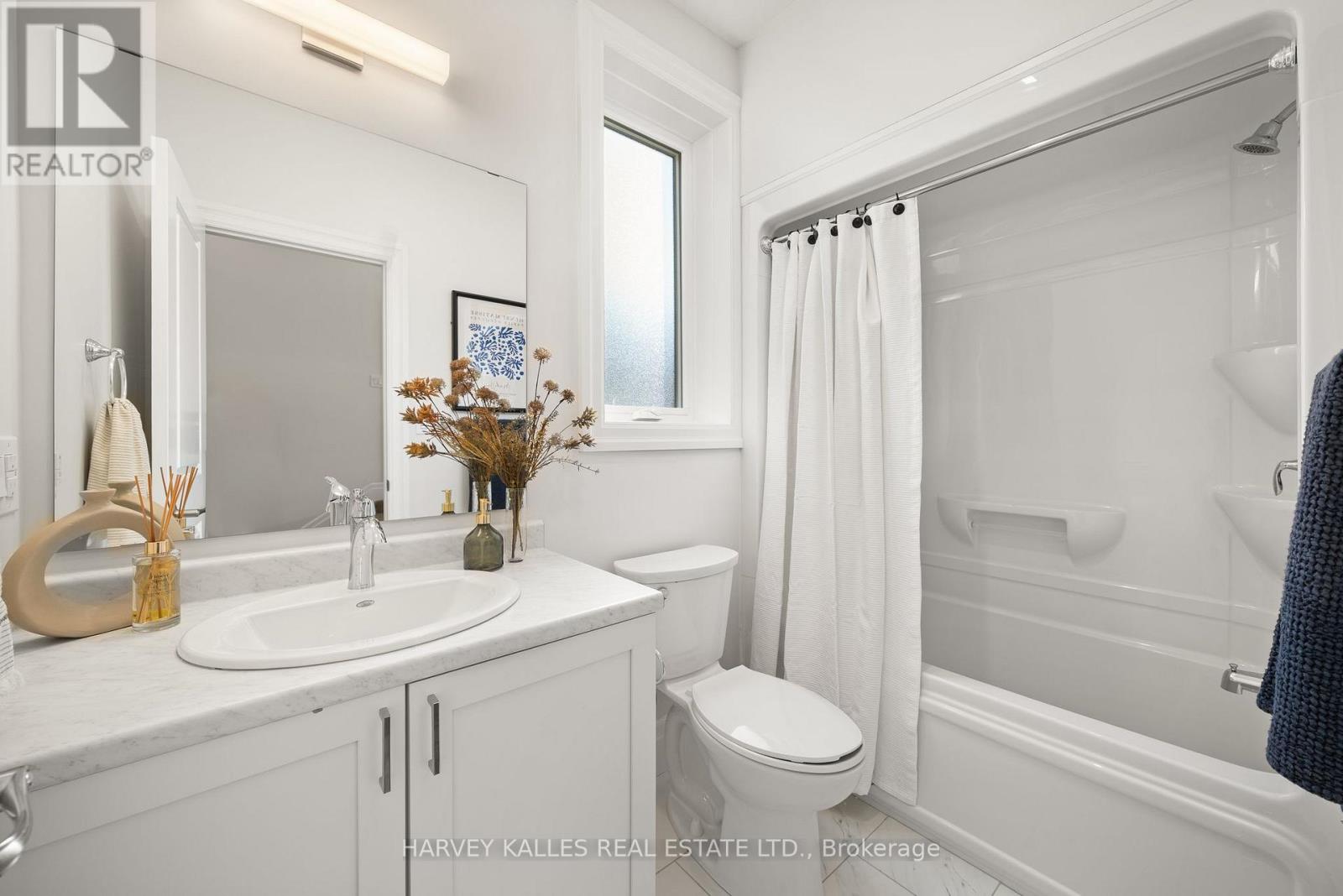 12 Allen Street, Prince Edward County, Ontario  K0K 2T0 - Photo 11 - X12574772