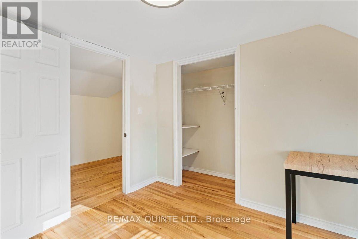 15 Gordon Street, Belleville, Ontario  K8P 3E4 - Photo 25 - X12576010