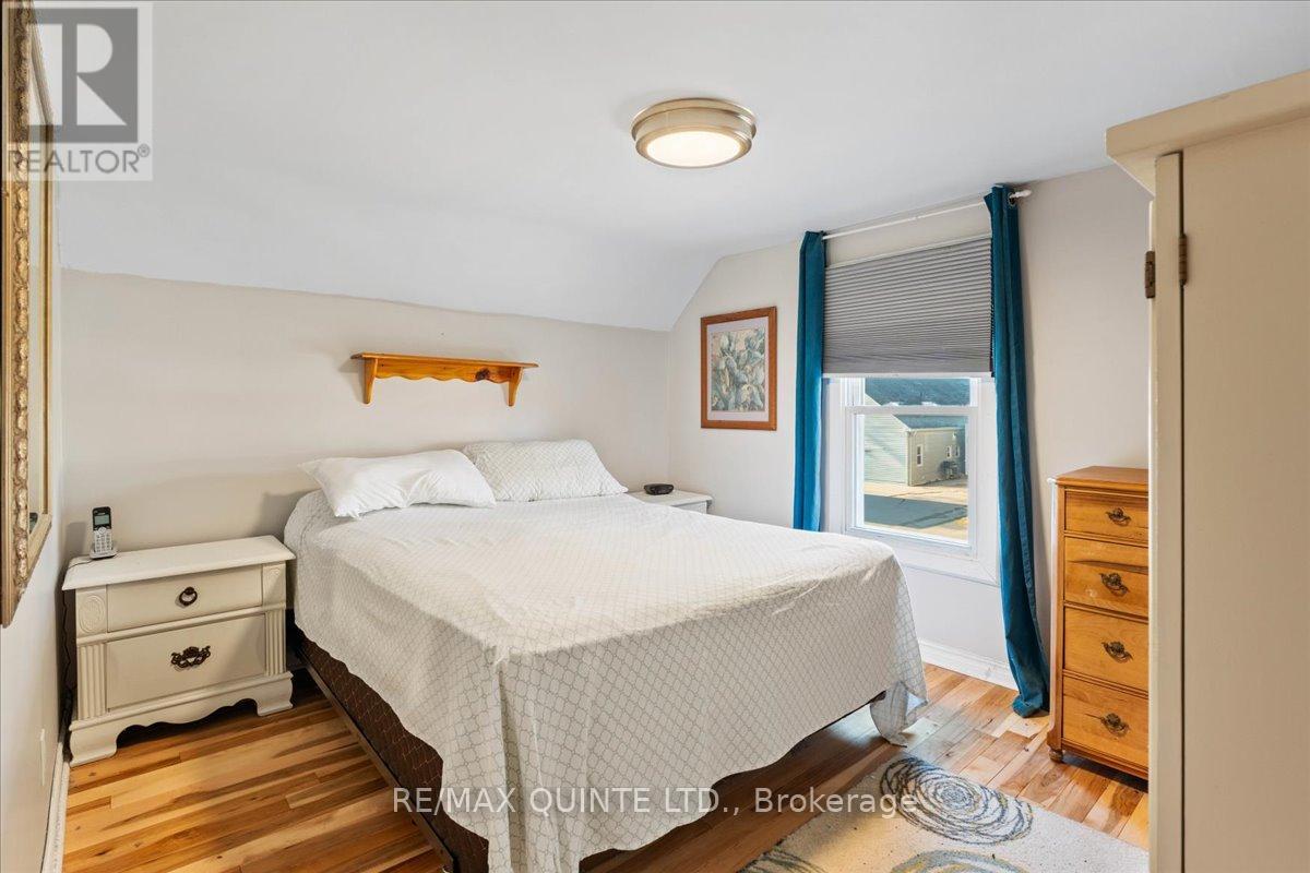 15 Gordon Street, Belleville, Ontario  K8P 3E4 - Photo 26 - X12576010