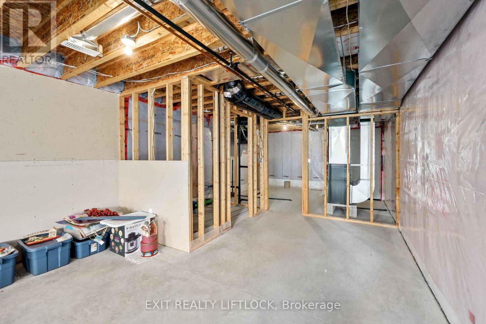 10 - 68 Blossom Court, Trent Hills, Ontario  K0K 3K0 - Photo 38 - X12577758