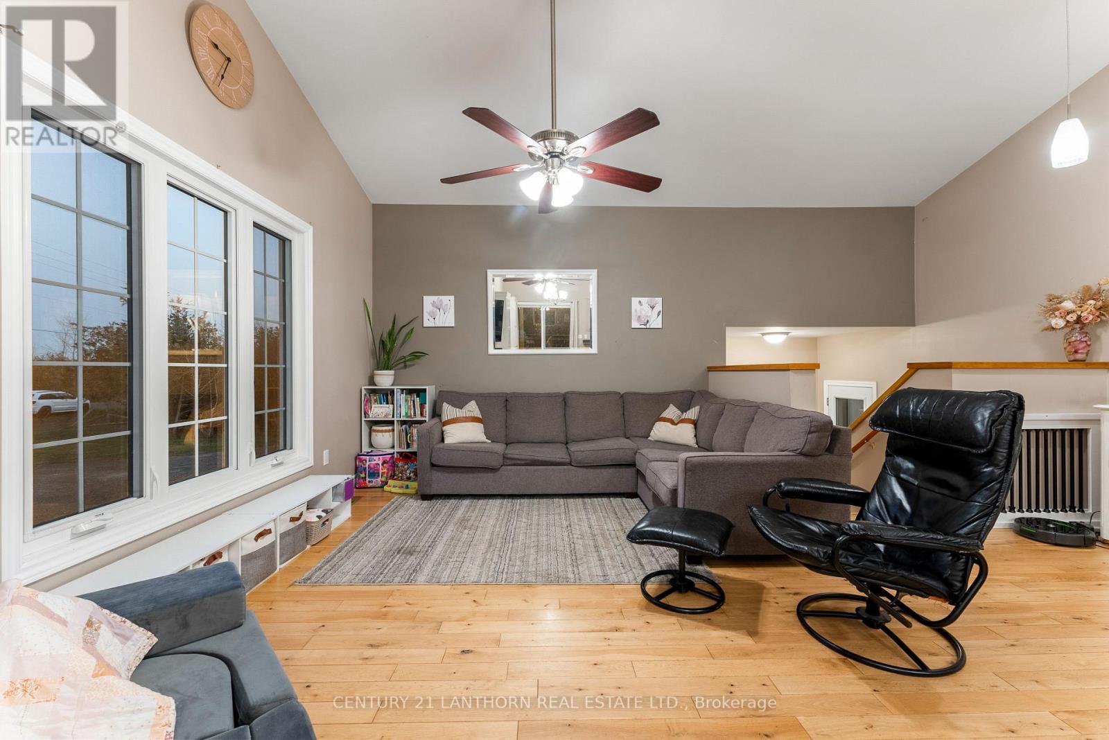 528 Mitchells Cross Road, Prince Edward County, Ontario  K0K 2T0 - Photo 14 - X12578450