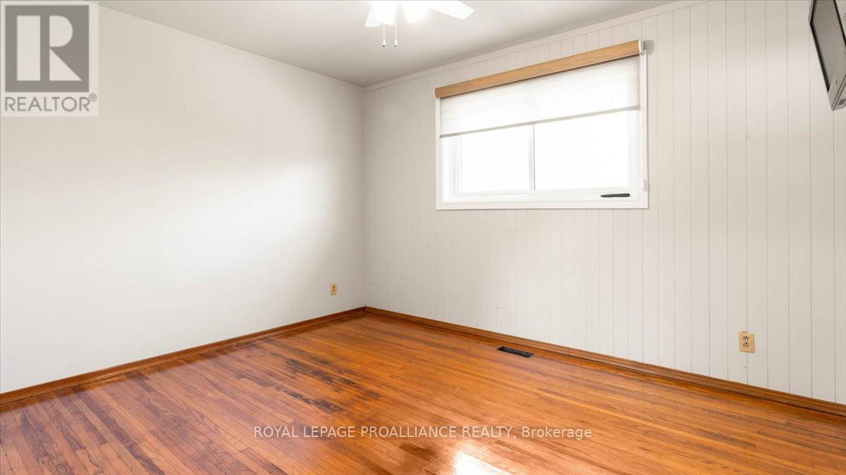 89 Point Anne Road, Belleville, Ontario  K8N 4Z4 - Photo 15 - X12579518