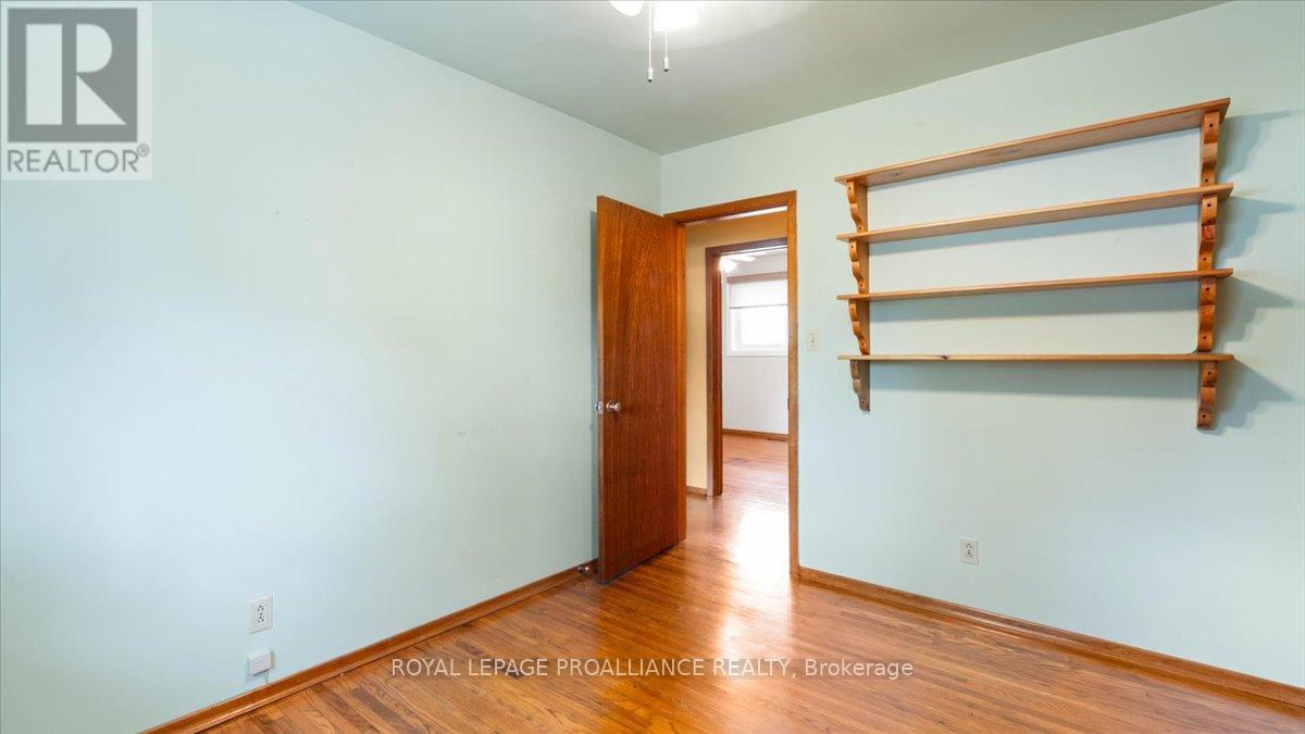 89 Point Anne Road, Belleville, Ontario  K8N 4Z4 - Photo 21 - X12579518