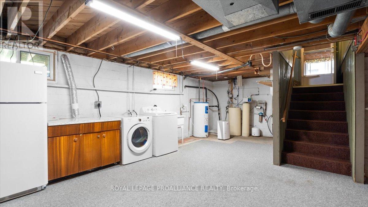 89 Point Anne Road, Belleville, Ontario  K8N 4Z4 - Photo 22 - X12579518