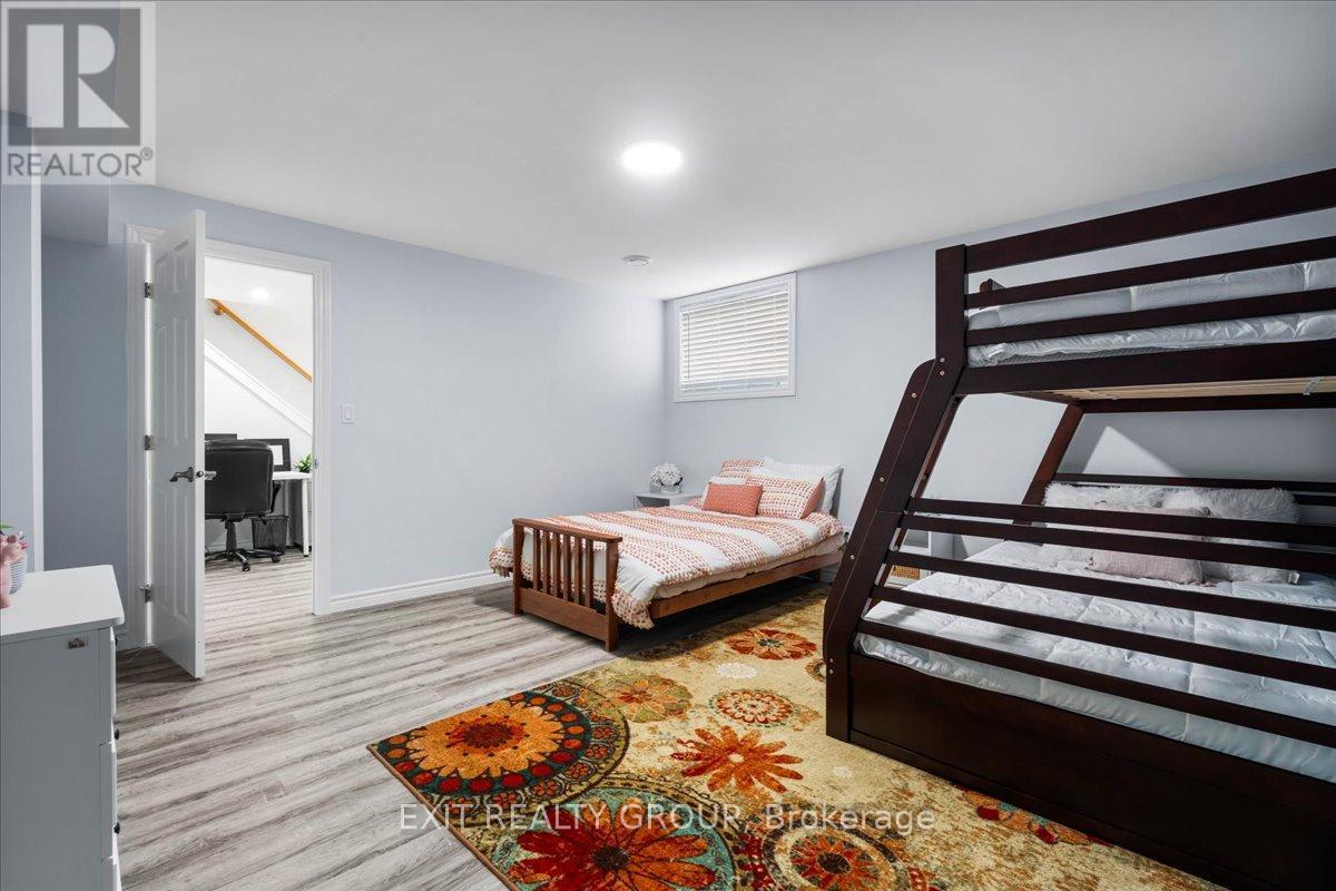 18 Gilbert Crescent, Prince Edward County, Ontario  K0K 3L0 - Photo 32 - X12579894