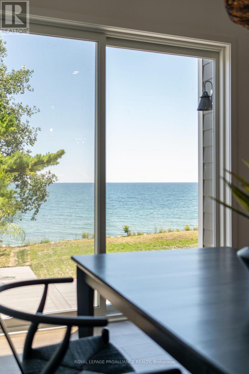 16 Twelve Trees Court, Prince Edward County, Ontario  K0K 3L0 - Photo 11 - X12580680