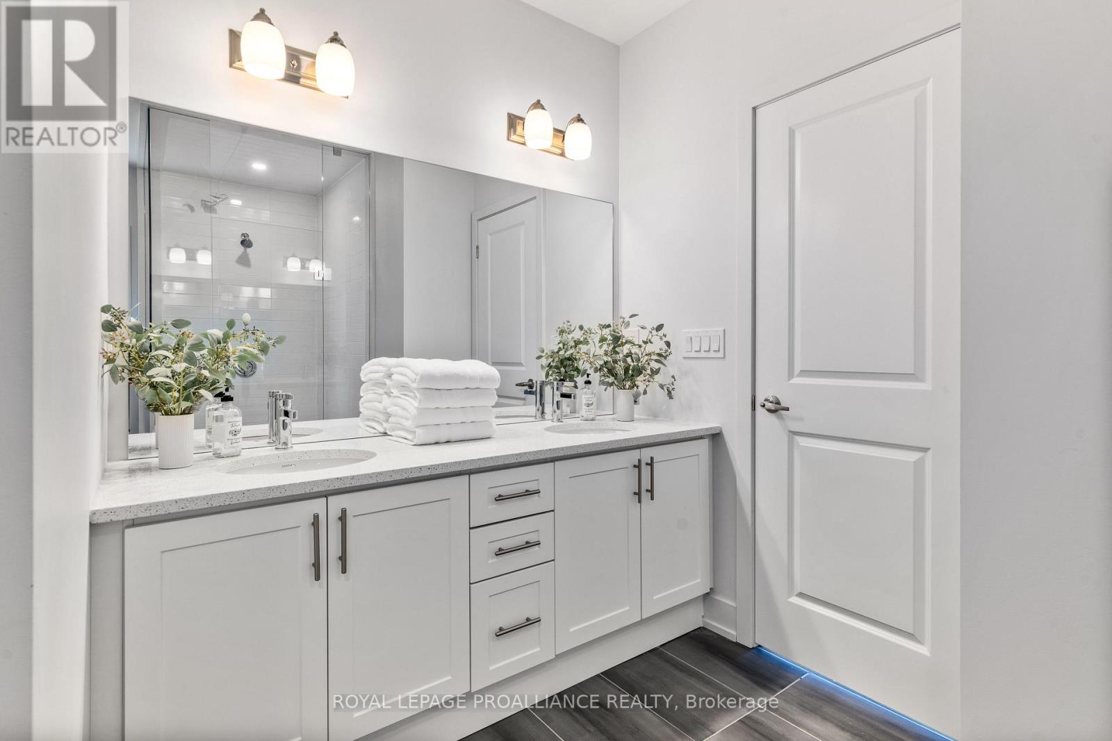 16 Twelve Trees Court, Prince Edward County, Ontario  K0K 3L0 - Photo 21 - X12580680