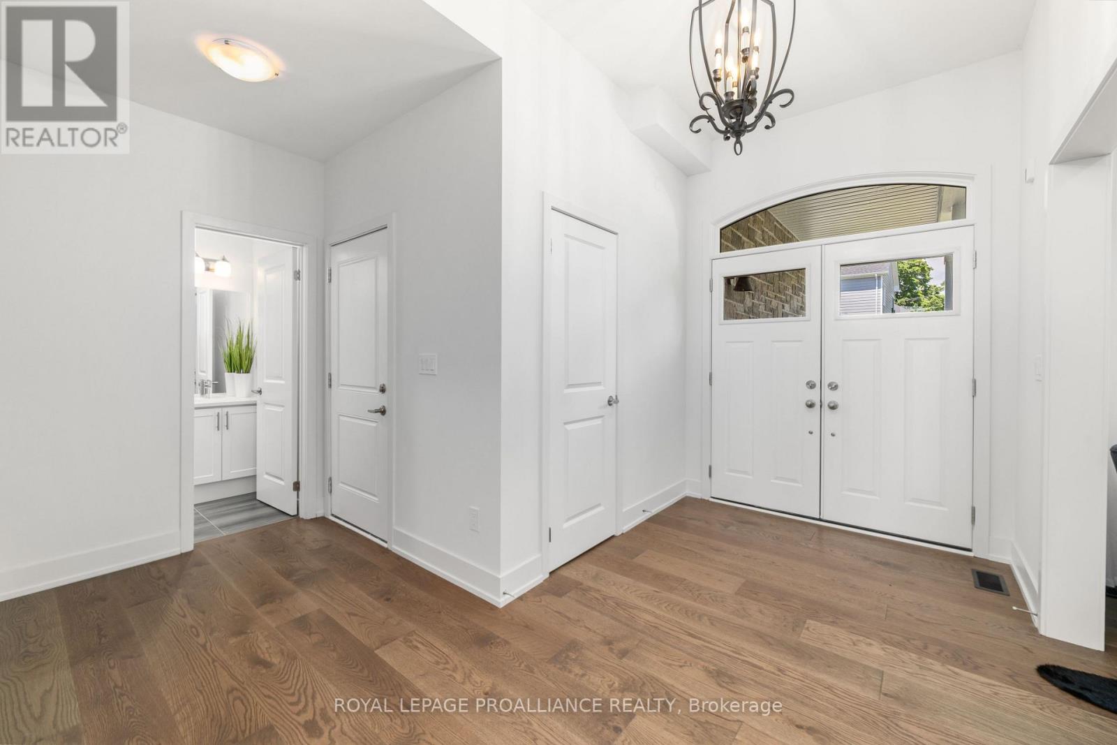 16 Twelve Trees Court, Prince Edward County, Ontario  K0K 3L0 - Photo 6 - X12580680