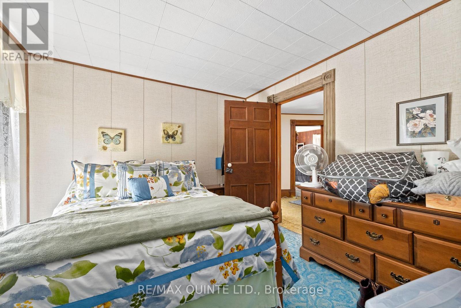 595 Elmbrook Road, Prince Edward County, Ontario  K0K 2T0 - Photo 23 - X12582234