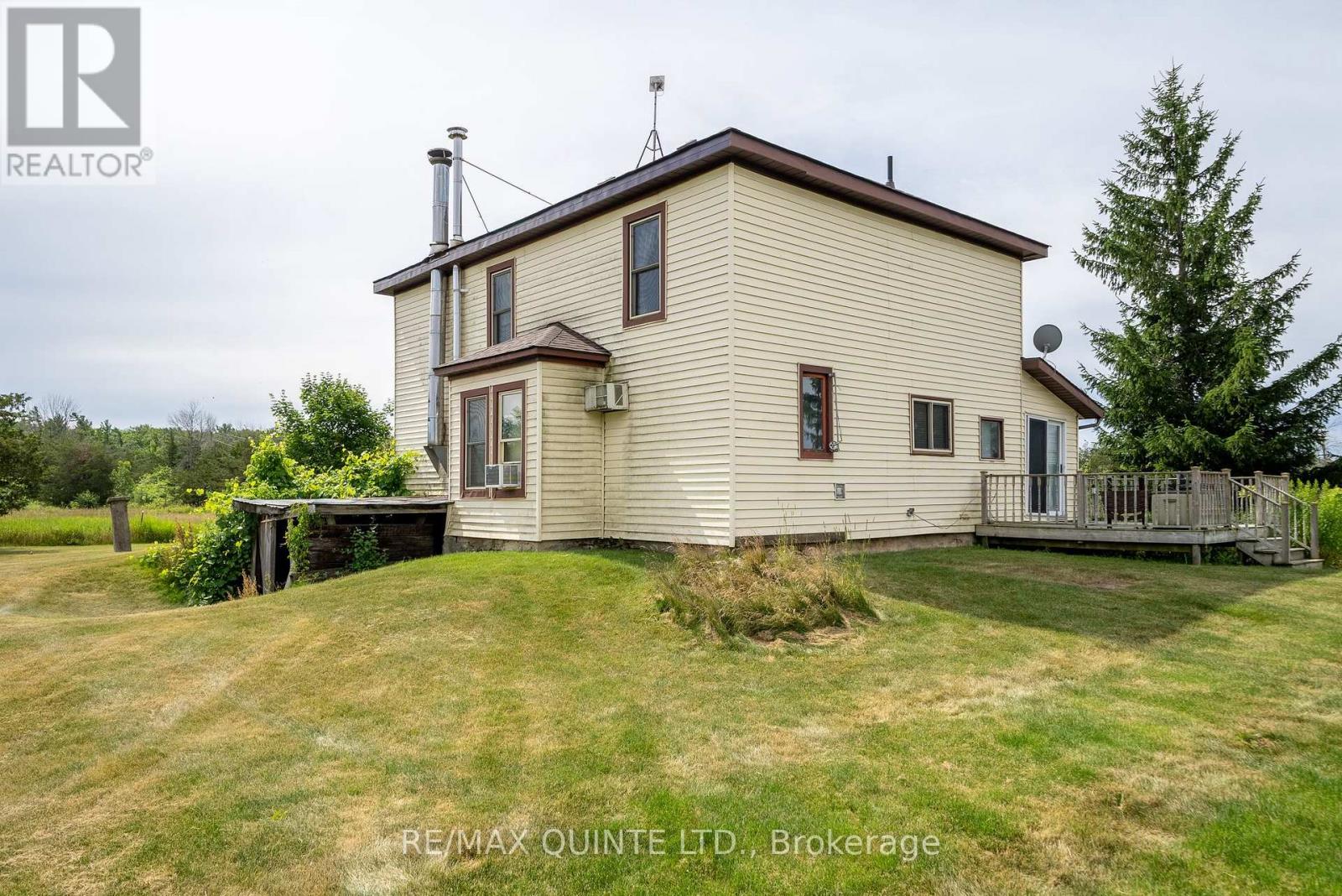 595 Elmbrook Road, Prince Edward County, Ontario  K0K 2T0 - Photo 30 - X12582234