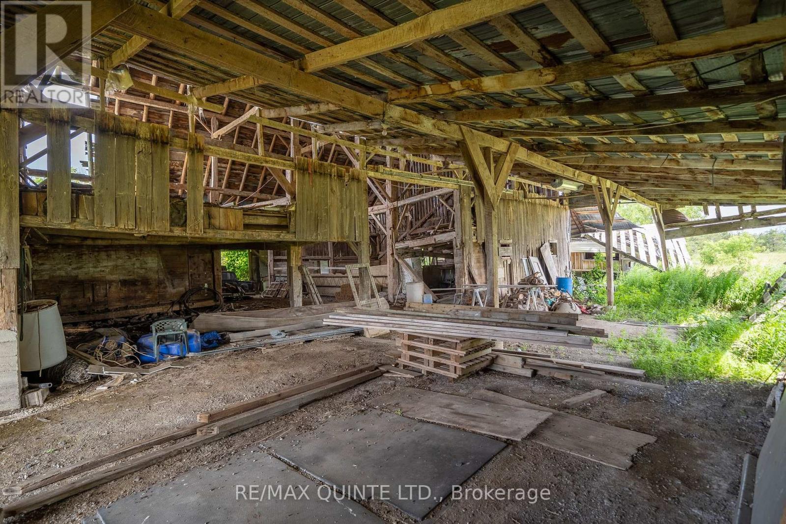 595 Elmbrook Road, Prince Edward County, Ontario  K0K 2T0 - Photo 40 - X12582234