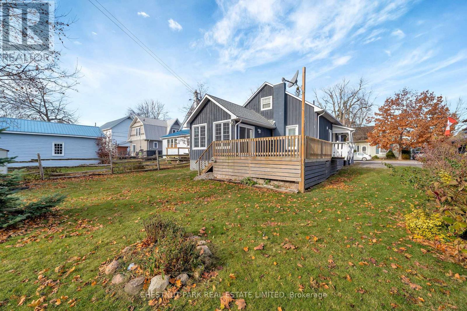 299 Noxon Avenue, Prince Edward County, Ontario  K0K 3L0 - Photo 45 - X12582424