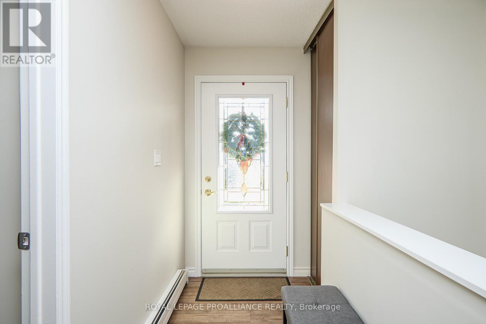 371 Maple Avenue, Deseronto, Ontario  K0K 1X0 - Photo 11 - X12583438