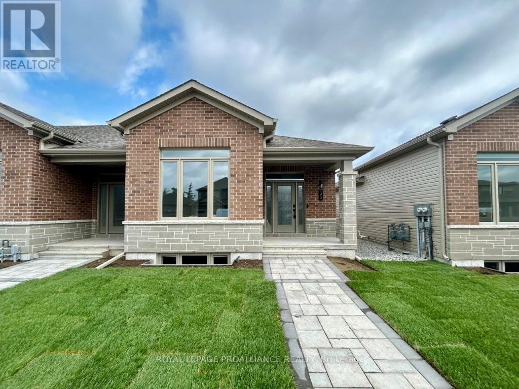35 ATHABASKA DRIVE, Belleville, Ontario