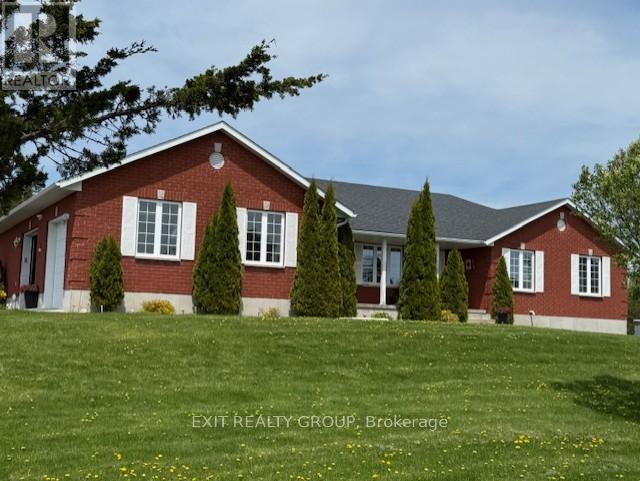 1047 Lazier Road, Tyendinaga, Ontario  K0K 3A0 - Photo 7 - X12589368