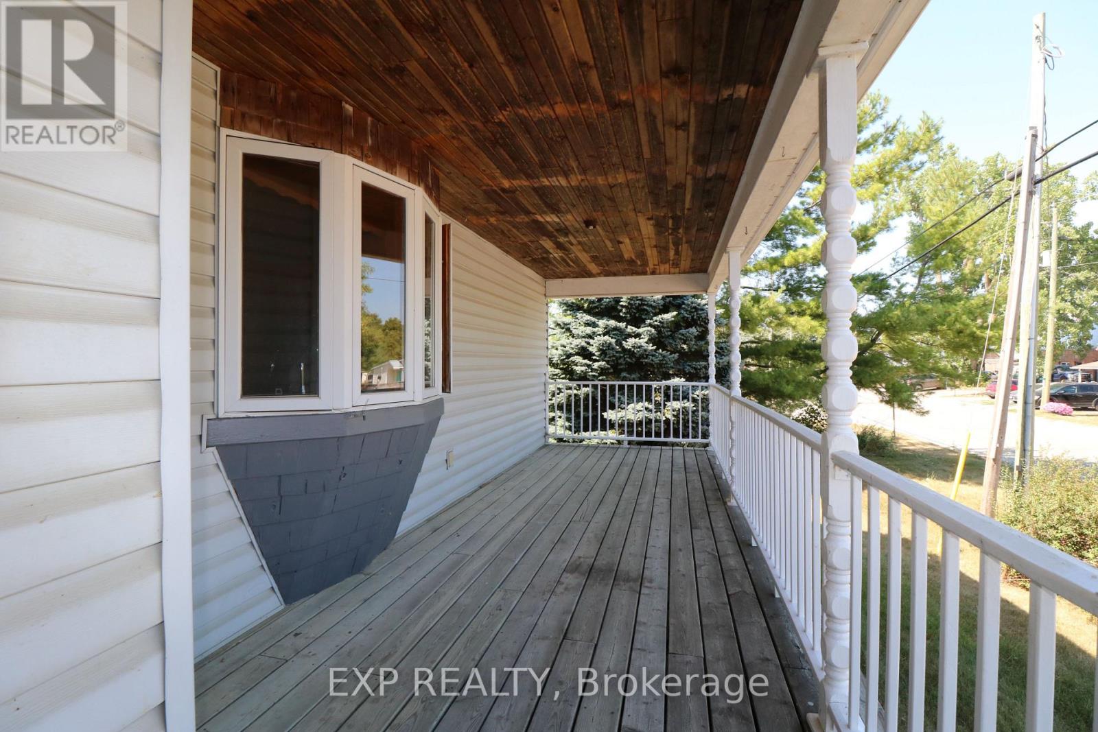 3090 County Rd 10 Road, Prince Edward County, Ontario  K0K 2P0 - Photo 17 - X12590842