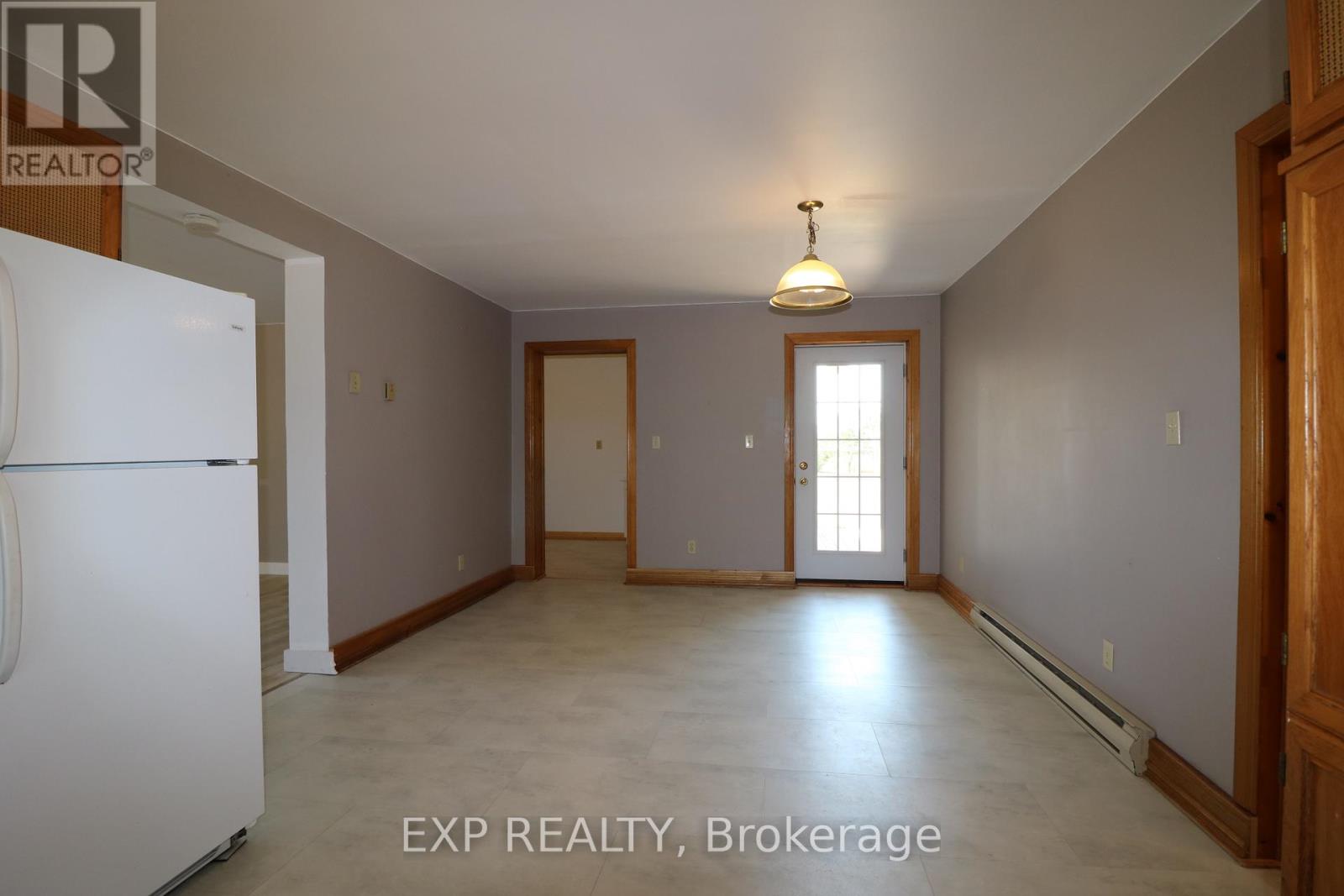 3090 County Rd 10 Road, Prince Edward County, Ontario  K0K 2P0 - Photo 6 - X12590842