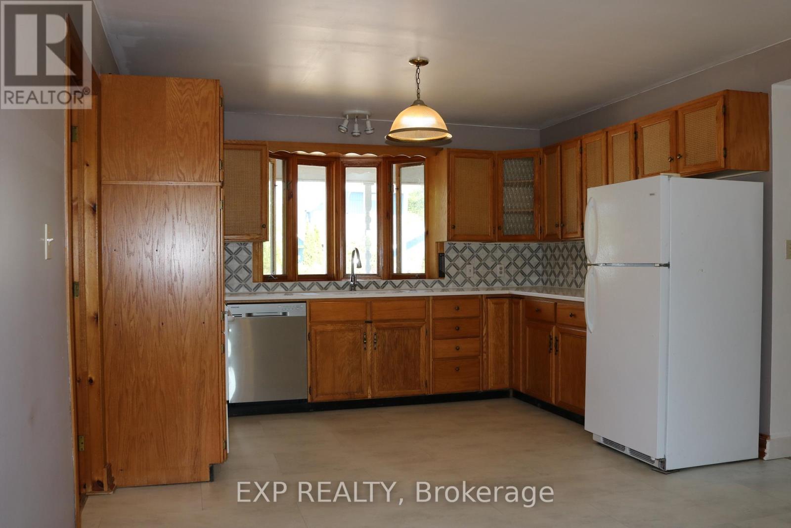 3090 County Rd 10 Road, Prince Edward County, Ontario  K0K 2P0 - Photo 8 - X12590842