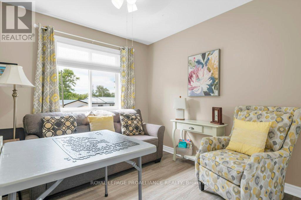 12 Stonegate Crescent, Quinte West, Ontario  K0K 2C0 - Photo 21 - X12597504