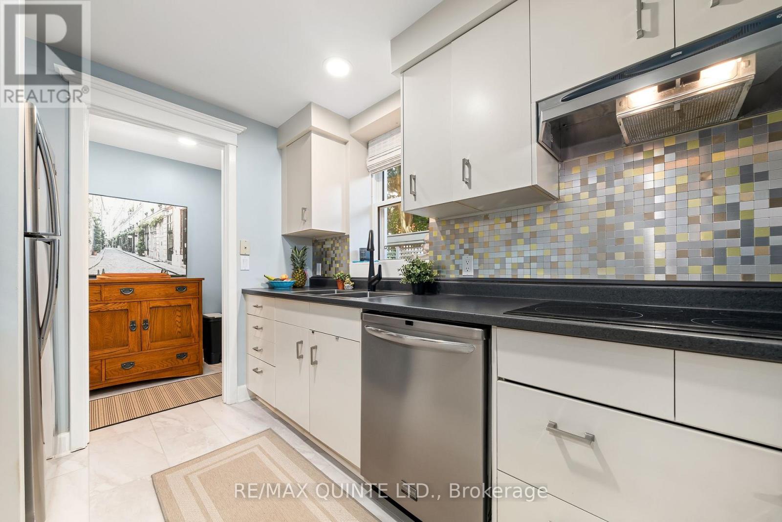 5 - 99 Bridge Street E, Belleville, Ontario  K8N 1M2 - Photo 16 - X12609286