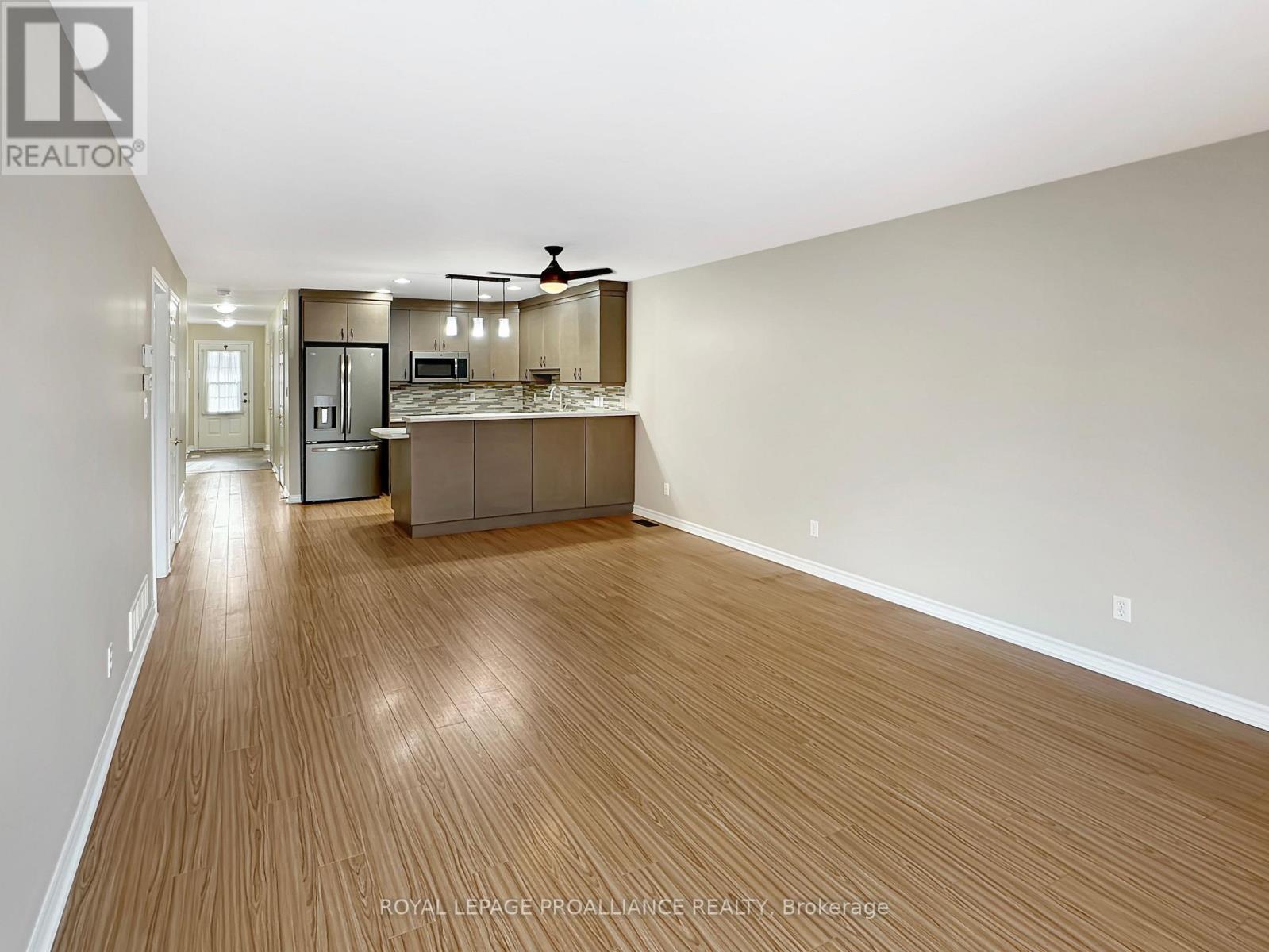 53 Sarah Court, Belleville, Ontario  K8P 0B2 - Photo 10 - X12610370