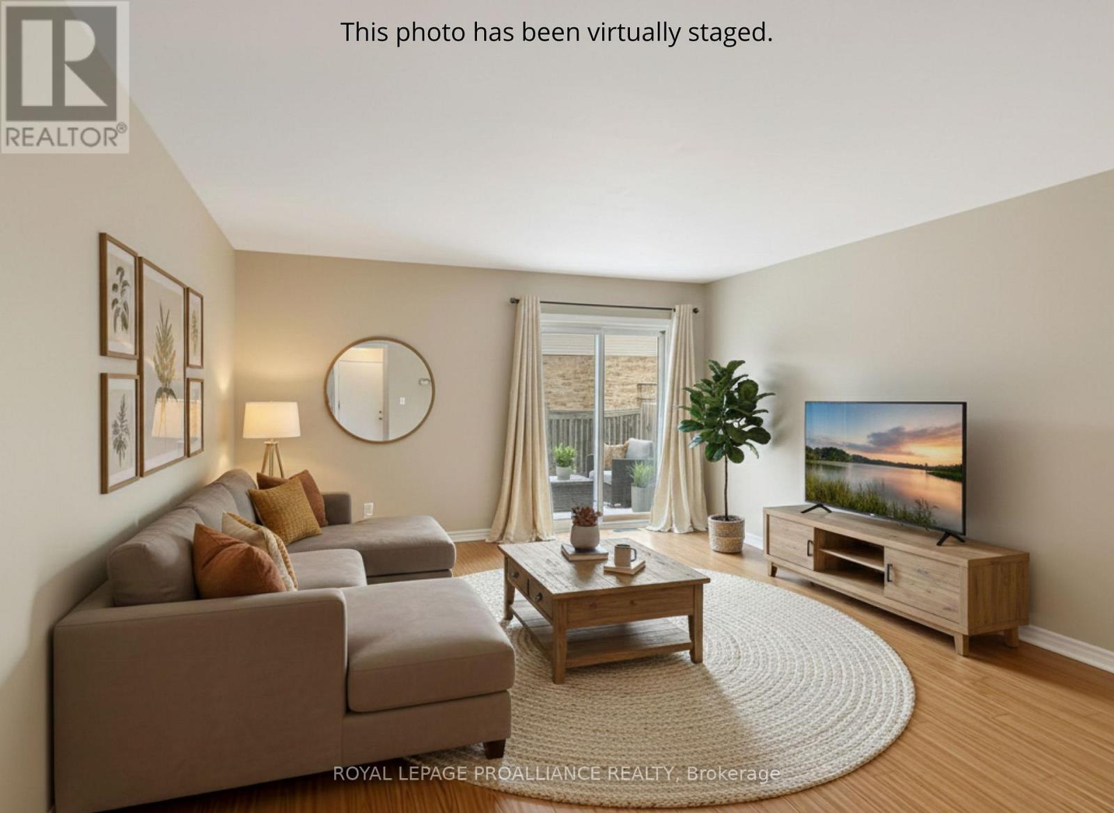 53 Sarah Court, Belleville, Ontario  K8P 0B2 - Photo 11 - X12610370