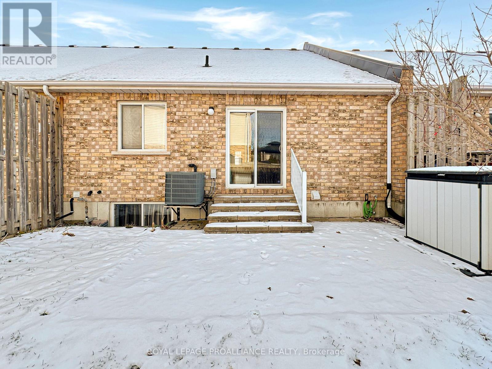 53 Sarah Court, Belleville, Ontario  K8P 0B2 - Photo 34 - X12610370