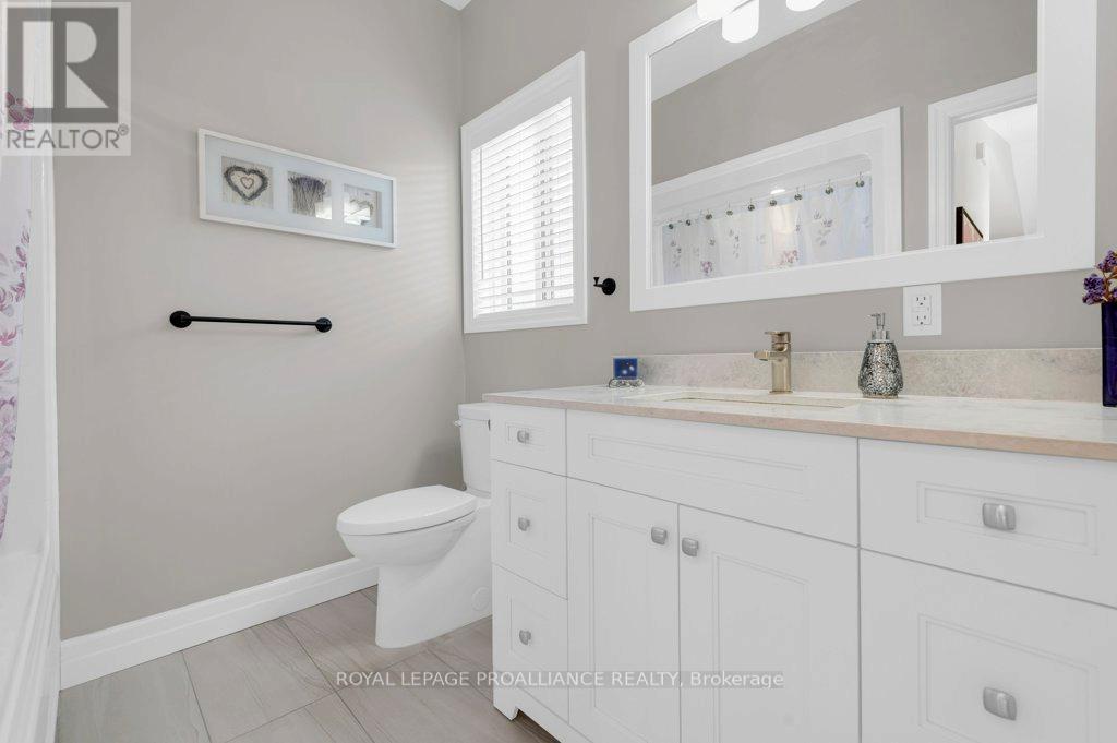 53 Meagan Lane, Quinte West, Ontario  K0K 2C0 - Photo 26 - X12610408