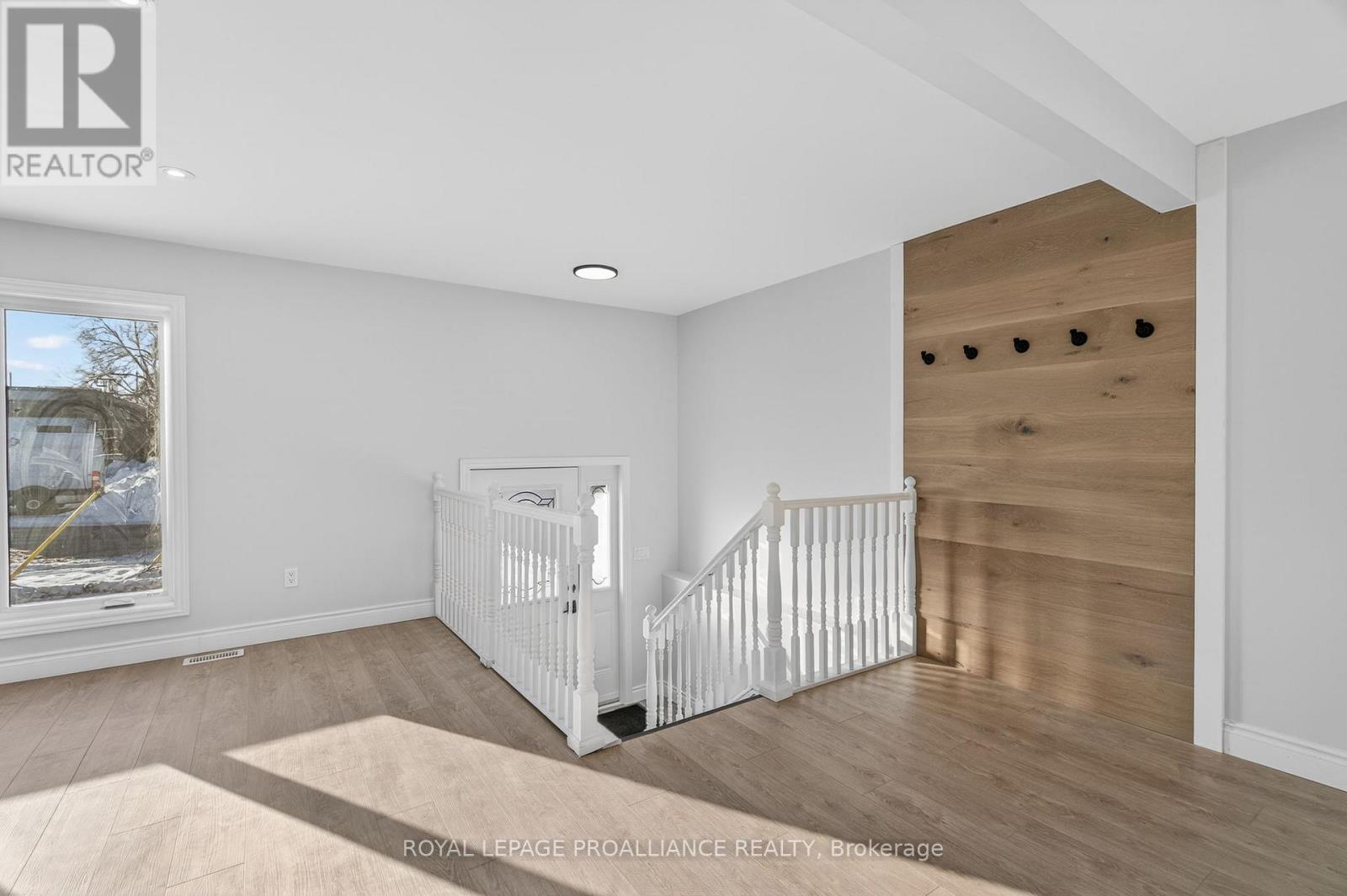 91 Stanley Street, Belleville, Ontario  K8N 3Z9 - Photo 4 - X12626800