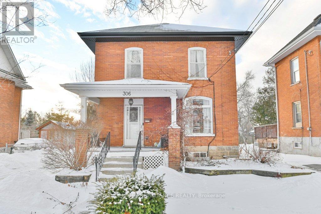 306 BLEECKER AVENUE, Belleville, Ontario