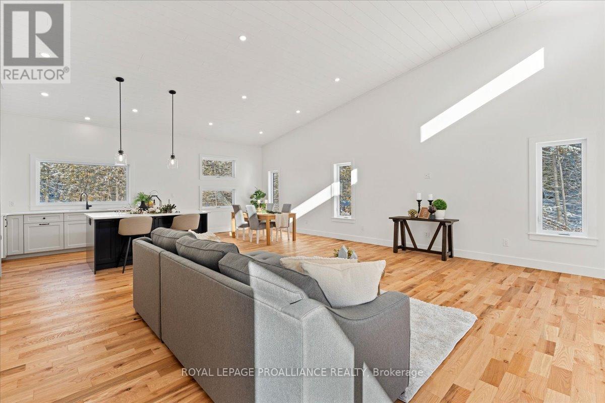 1378 Slab Street, Centre Hastings, Ontario  K0K 2K0 - Photo 6 - X12630642