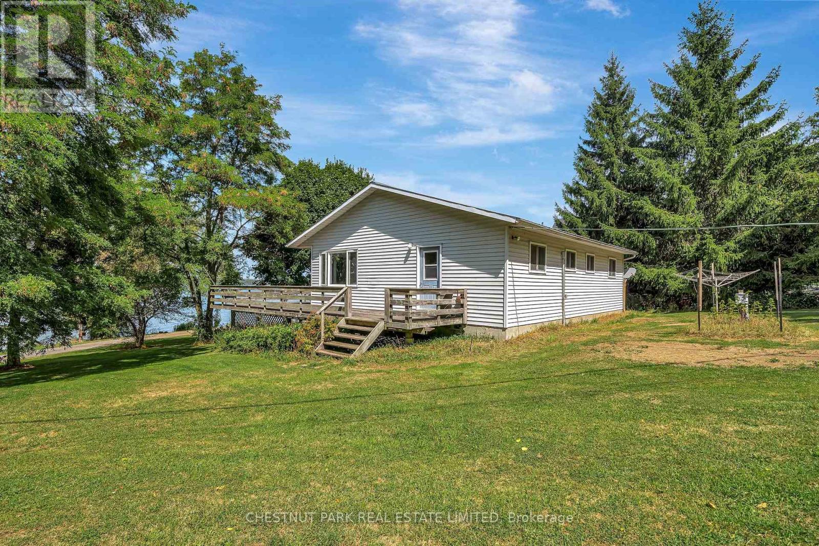 84-88 Munroe Lane, Prince Edward County, Ontario  K0K 2T0 - Photo 13 - X12633198