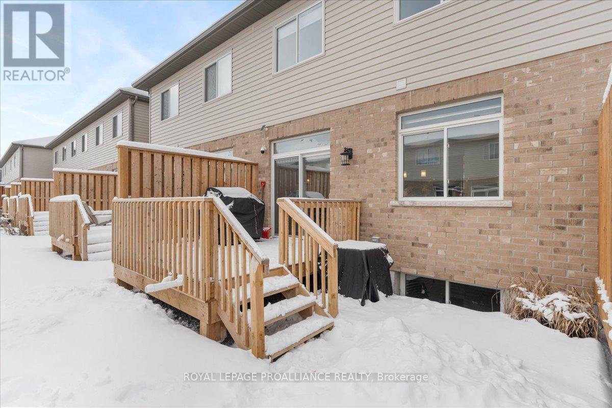 18 Miramichi Street, Belleville, Ontario  K8N 0T3 - Photo 31 - X12634196