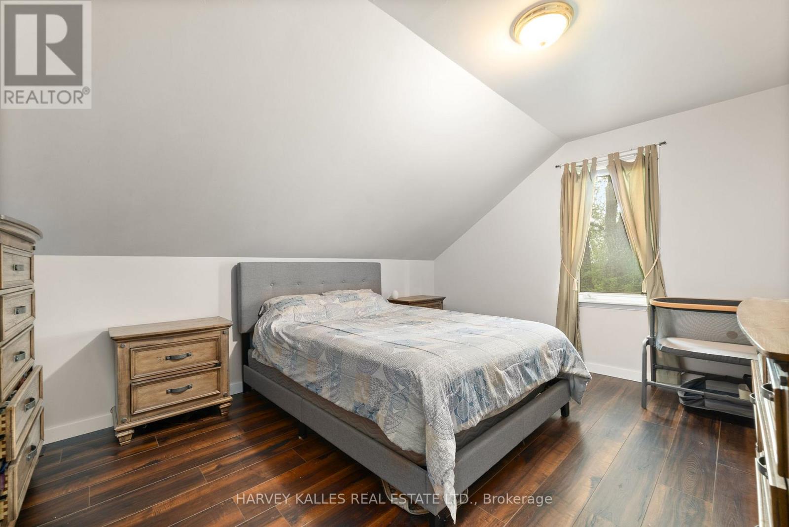 13965 Loyalist Parkway, Prince Edward County, Ontario  K0K 2T0 - Photo 20 - X12635328