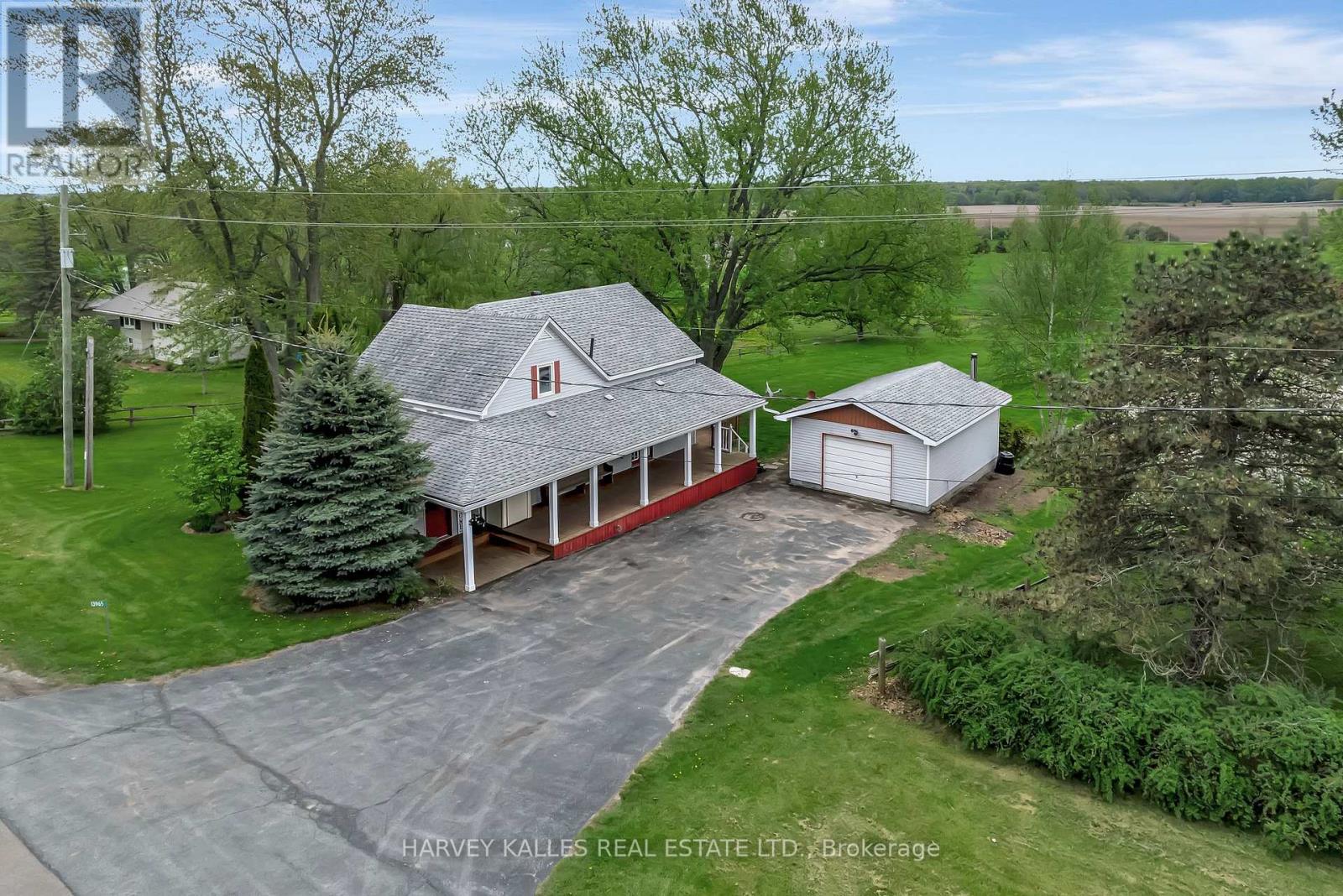 13965 Loyalist Parkway, Prince Edward County, Ontario  K0K 2T0 - Photo 35 - X12635328