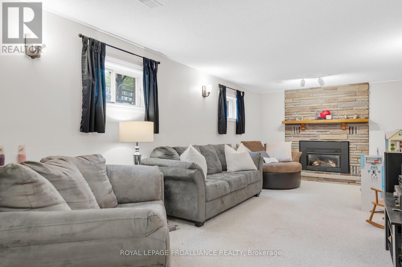 22 Briarwood Crescent, Belleville, Ontario  K8N 5J7 - Photo 22 - X12640566