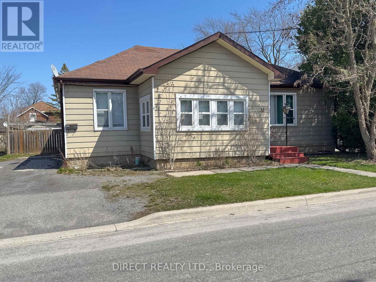 33 Sinclair Street, Belleville, Ontario  K8P 3S5 - Photo 4 - X12642996
