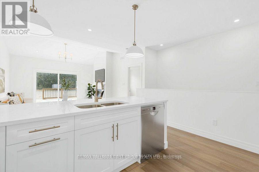 161 Pomeroy Avenue, Tweed, Ontario  K0K 3J0 - Photo 14 - X12643676