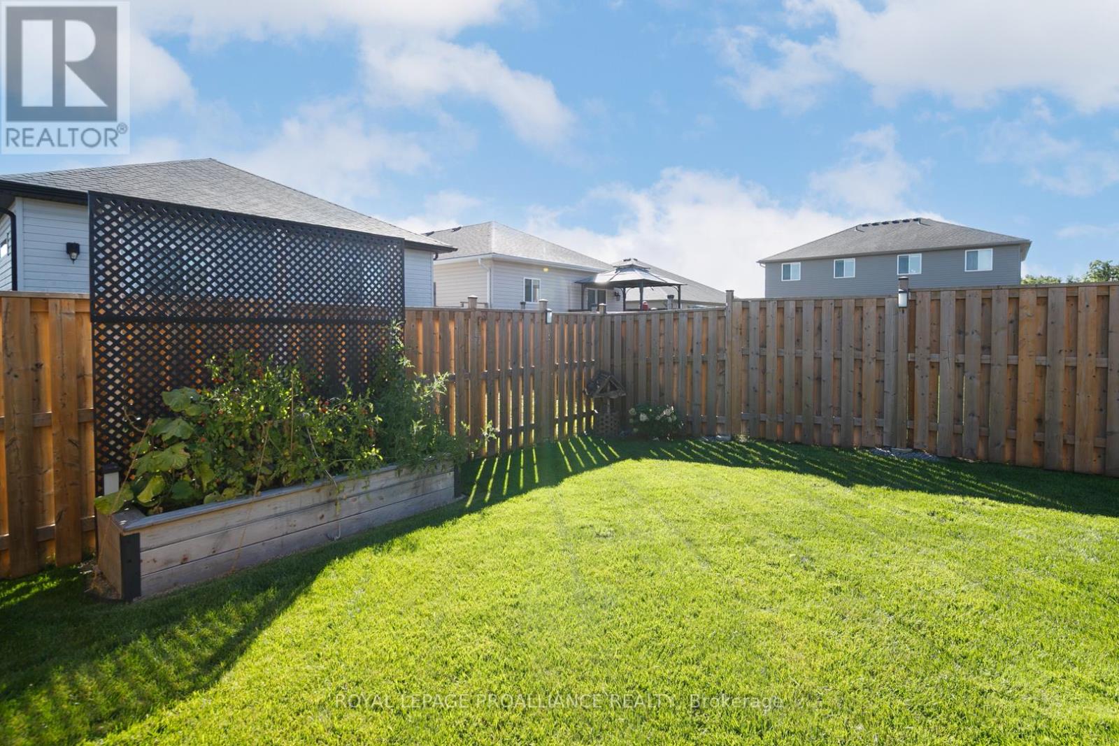 81 Sienna Avenue, Belleville, Ontario  K8P 0E9 - Photo 37 - X12648264