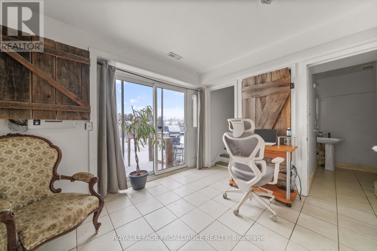 782 County Road 49, Prince Edward County, Ontario  K0K 2T0 - Photo 14 - X12651864